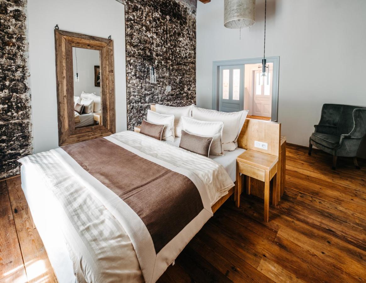 Boutique Hotel Corso Řevnice Eksteriør billede
